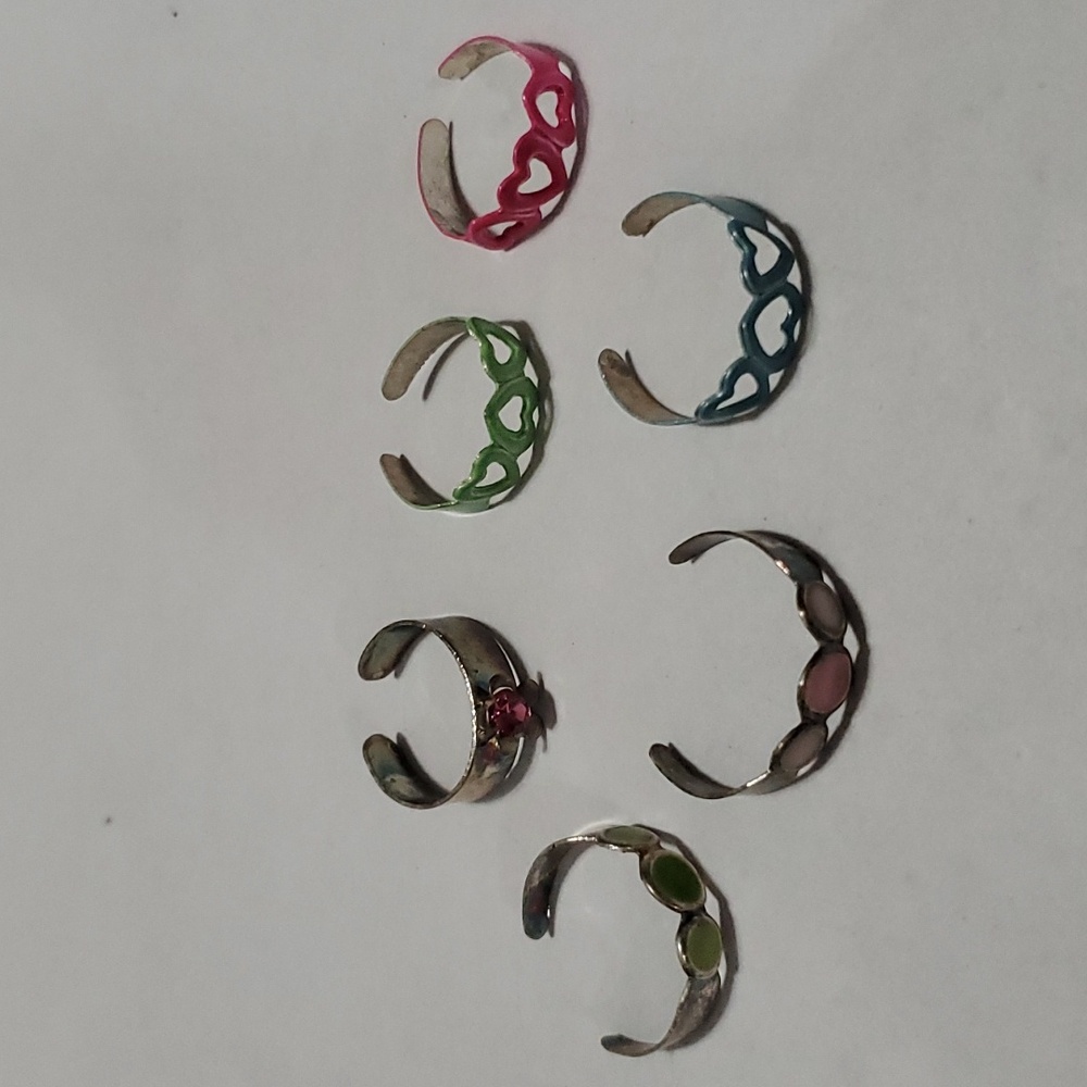 Multi colored Toe ring set